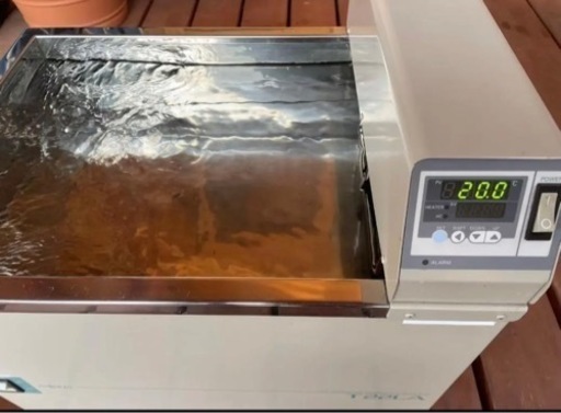 （受付中）定価30万　トーマス科学器械社製　高精度低温恒温槽　T-22LA＠格安１台のみ