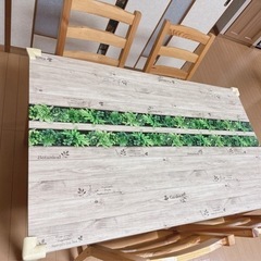 ダイニングテーブル　4人掛けチェア　セットの画像