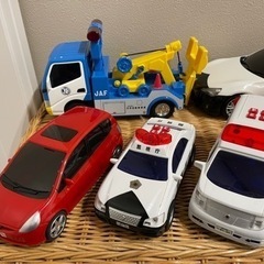 車のおもちゃセットの画像
