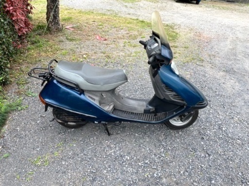 525.  動画あり　ホンダ　スペイシー125   水冷　小型　バイク　125cc  車体