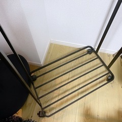 tower ハンガーラックの画像