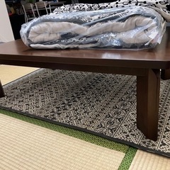 お話中です！こたつテーブルとこたつ布団のセットを貰ってくれる方