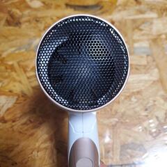 Sallous ヘアドライヤー (ホワイト)の画像