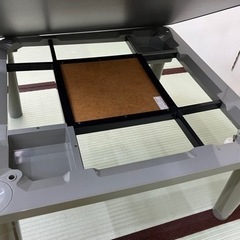 こたつテーブルの画像