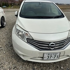 平成25年10月の日産ノートの出品です
