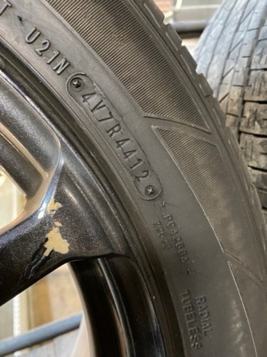 ホイール、タイヤ　225/50/18 18×8J 45