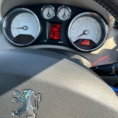 🔵値引き可能期間です❗️オシャレさ満載プジョー308C Cグリフ❗️デイライト装備！車検６年９月❗️の画像
