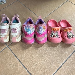 子供　スニーカー　サンダル　セット