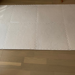 【無料】ジョイントマット60cm×8枚の画像