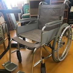 お話し中です。自走式車椅子