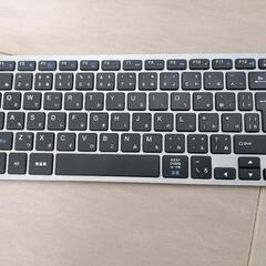 ワイヤレスキーボードの画像