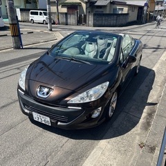 🔵値引き可能期間です❗️オシャレさ満載プジョー308C Cグリフ❗️デイライト装備！車検６年９月❗️の画像