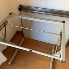 ★無料★製図用のデスクの画像