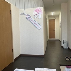 ネイリスト、アイリスト募集中の画像