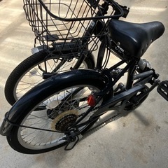 折りたたみ自転車の画像