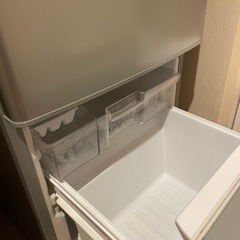 冷蔵庫 Panasonic NR-B146W 一人暮らし 冷凍室アリの画像