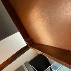 ダイニングテーブル、イスの画像