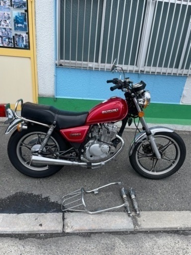 スズキGN125H キレイな車体ですよ。