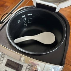 炊飯器 5合の画像