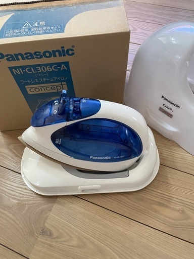Panasonic コードレススチームアイロン