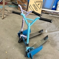 キックボード、キックスケーターの画像