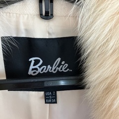 Barbie バービー　コートの画像