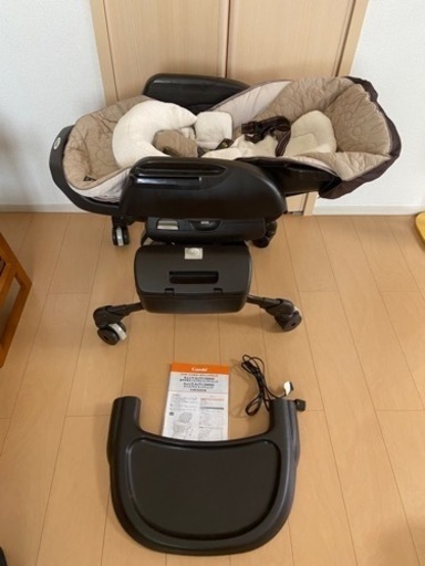 コンビ　ネムリラ　AUTO SWING