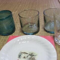 【取引成立】●無料● 食器 グラス お茶碗 お皿 など 台所用品 まとめて 差し上げます。＊石川県＊美川より＊期間限定の画像