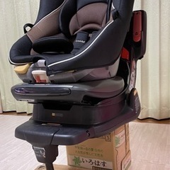 COMBIチャイルドシートの画像