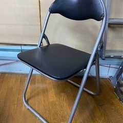 パイプ椅子(取引中)の画像