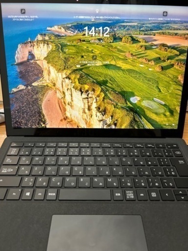 Surface Laptop 2 Core i5/メモリ8GB/256GB SSD/Office  and Business 2019付モデル　ブラック