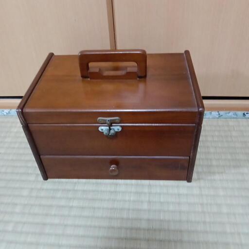 未使用　裁縫箱　木製木箱　ソーイングボックス
