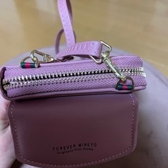 ショルダーバッグ　スマホケース　の画像