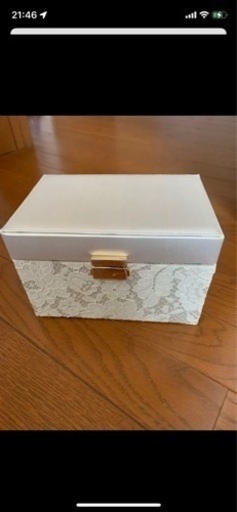 Francfrancのアクセサリーケース