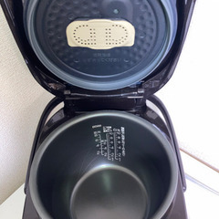 象印　炊飯器　NP-ZW18 10合炊き　一升の画像