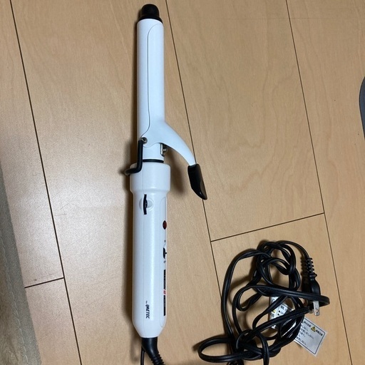 値下げしました。モッズヘア　スタリッシュカーリングアイロン　SANYEI MHI-2542-W