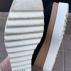 お値下げしましたAMAILソックスブーツの画像