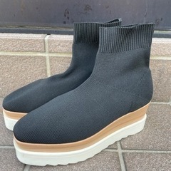 お値下げしましたAMAILソックスブーツ