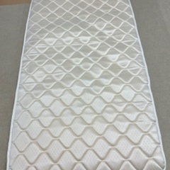 美品シングルマットレス　幅97cm×長さ195cm×厚み20cm