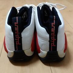 NIKE バッシュ ただいまお話し中ですの画像