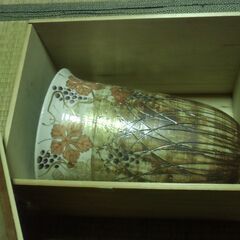 清水焼 （京焼） 藤平 正文 作  ぶどう 花瓶 大きなサイズ 木箱入り お譲りします。＊石川県＊美川より＊期間限定の画像