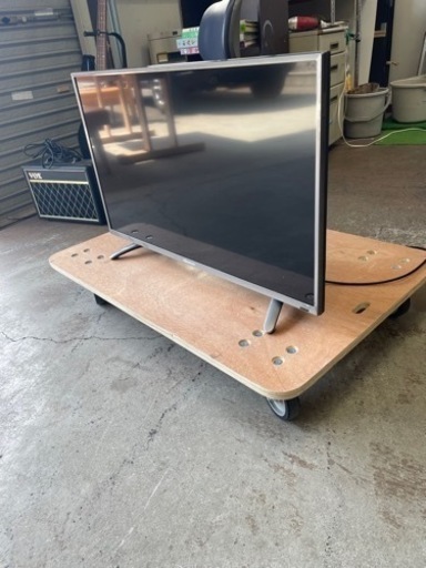 ☆ハイセンス　ハイビジョンLED液晶テレビ （サイズ32型）