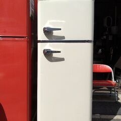 関東限定 条件にて無料配送 2019年 レトロ冷蔵庫 レトロ冷凍冷蔵庫 冷蔵庫:レトロ風