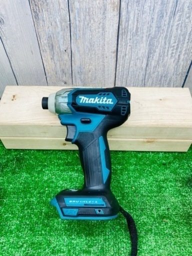 中古品● makita 18vインパクトドライバー TD155DZ -A