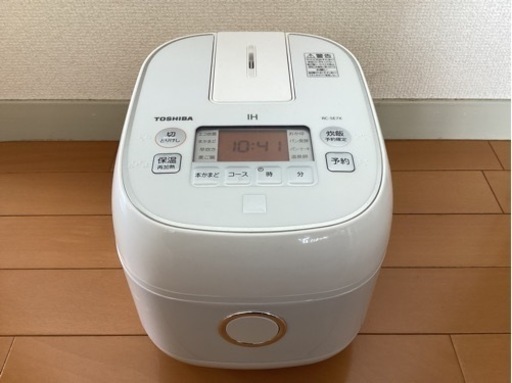 美品　東芝　IH炒飯ジャー　ホワイト　RC-5E7X