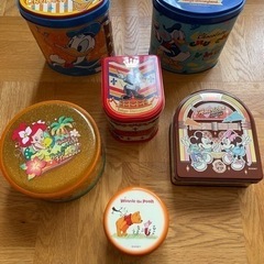 ディズニーランドシーで購入した缶たち
