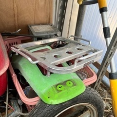 dトラ テール