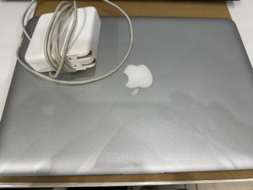 Macbook pro 中古