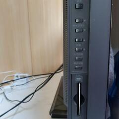 HITACHI 32型テレビ　本体　リモコン付き 日立の画像