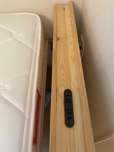 セミダブルのベッド、取りに来てくれる方にお売りします